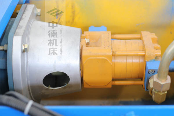 ZDPK-10032采用國(guó)內(nèi)一流品牌電機(jī)及油泵，動(dòng)力強(qiáng)勁，噪音低